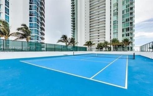 2900 NE 7th Ave Unit 2105, Miami, FL 33137 - view of tennis court