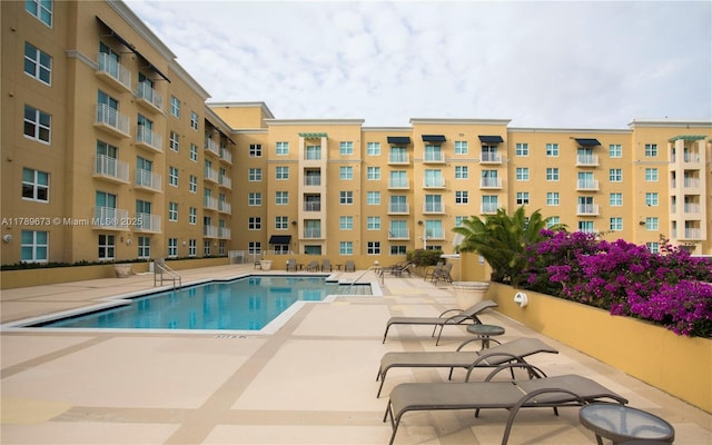 50 SW Menores Ave Unit 732, Coral Gables, FL 33134 - community pool with a patio