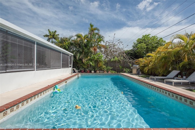 5920 SW 94th Ave, Miami, FL 33173 - view of pool featuring a fenced backyard