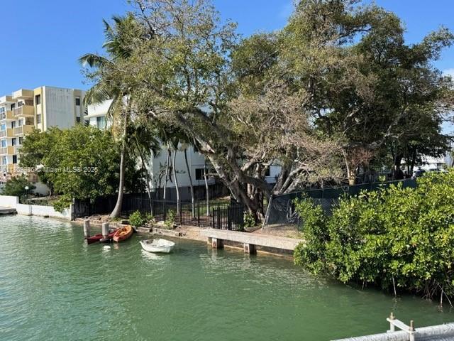 6949 Bay Dr, Miami Beach, FL 33141 - photo 5