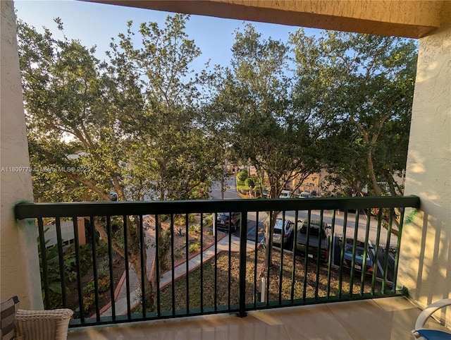 6276 NW 186th St Unit 305, Hialeah, FL 33015 - view of balcony