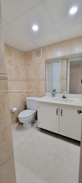 16175 Golf Club Rd Unit 308, Weston, FL 33326 - photo 4
