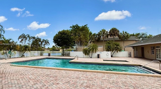 2151 NW 96th Ter Unit 15G, Pembroke Pines, FL 33024 - community pool with a patio area