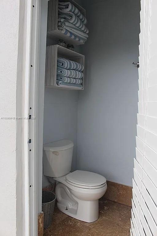 16272 SW 42nd Ter, Miami, FL 33185 - bathroom with toilet