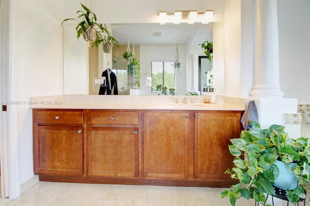 7753 SW 193rd St, Cutler Bay, FL 33157 - full bathroom featuring vanity and decorative columns