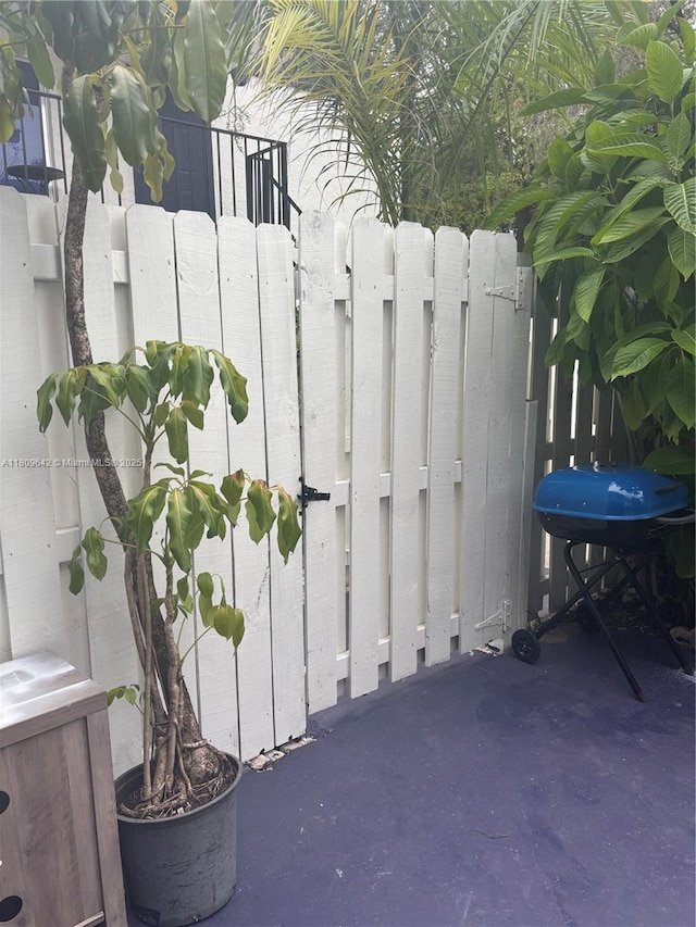 15428 SW 85th Ln Unit 159, Miami, FL 33193 - view of patio featuring area for grilling