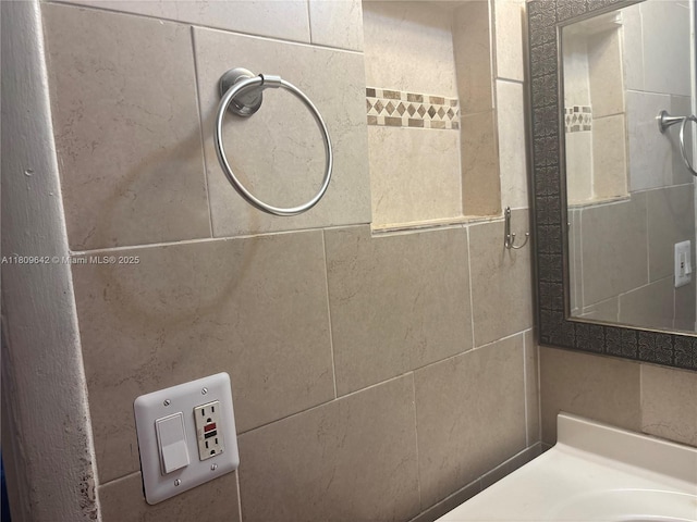 15428 SW 85th Ln Unit 159, Miami, FL 33193 - bathroom with vanity