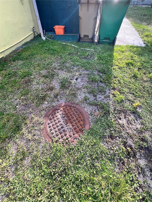 7821 NW 30th St, Davie, FL 33024 - view of yard