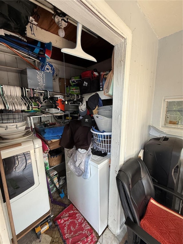 7951 NW 30th St, Davie, FL 33024 - storage room featuring washer / clothes dryer