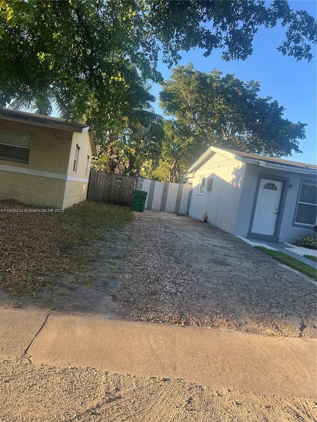 7951 NW 30th St, Davie, FL 33024 - view of yard