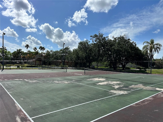 301 SW 86th Ave Unit 208, Pembroke Pines, FL 33025 - view of tennis court