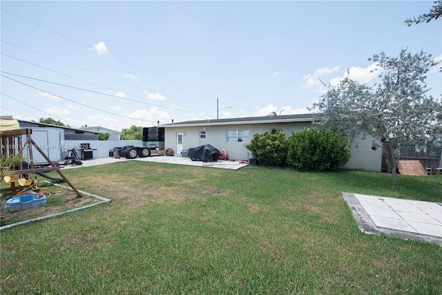 16610 SW 294th Ter, Homestead, FL 33033 - view of yard featuring a patio