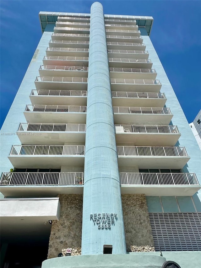 5838 Collins Ave Unit 2H, Miami Beach, FL 33140 - view of building exterior