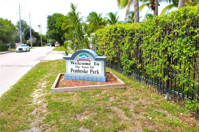 5100 SW 41st St Unit 214, Pembroke Park, FL 33023 - view of community / neighborhood sign