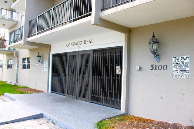 5100 SW 41st St Unit 214, Pembroke Park, FL 33023 - entrance to property with stucco siding