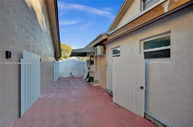 520 SW 90th Ct, Miami, FL 33174 - view of patio with a gate