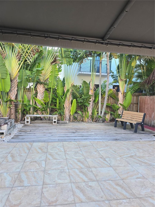 520 SW 90th Ct, Miami, FL 33174 - view of patio with a deck