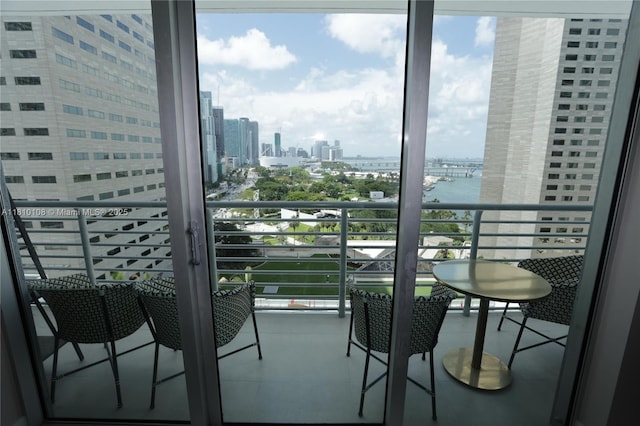 325 S Biscayne Blvd Unit 1822, Miami, FL 33131 - balcony with a view of city