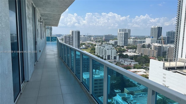 700 NE 25th St Unit 1703, Miami, FL 33137 - balcony featuring a city view