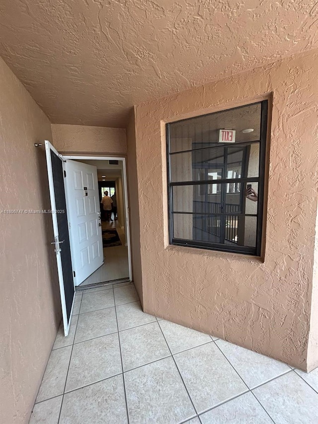 7443 Fairfax Dr Unit 208, Tamarac, FL 33321 - doorway to property featuring stucco siding
