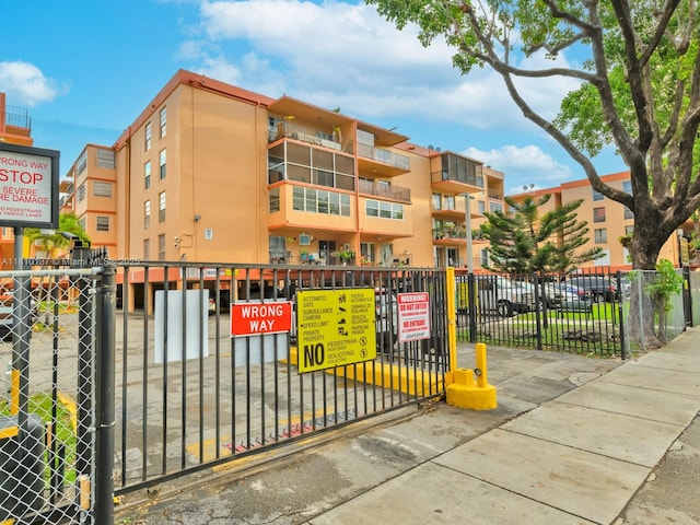 1890 W 56th St Unit 1307, Hialeah, FL 33012 - view of property with uncovered parking