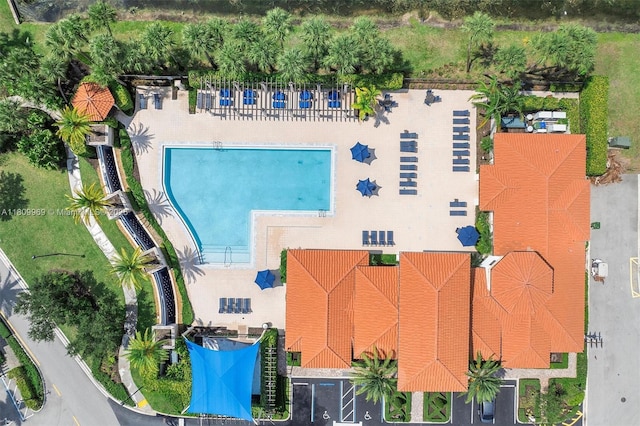 1403 SW 113th Ave, Pembroke Pines, FL 33025 - bird's eye view of a pool