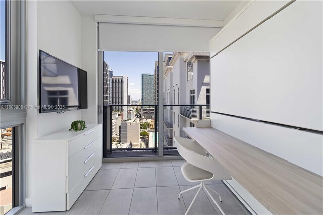 227 NE 2nd St Unit 2506, Miami, FL 33132 - photo 17