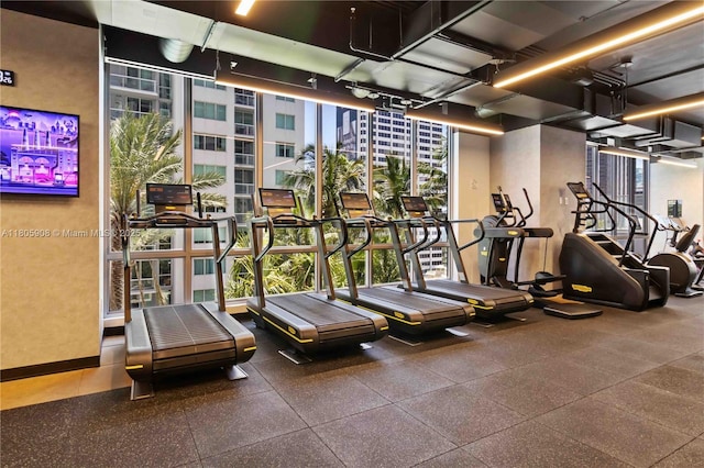 227 NE 2nd St Unit 2506, Miami, FL 33132 - photo 33