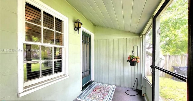 218 SW 10th St, Fort Lauderdale, FL 33315 - sunroom with lofted ceiling