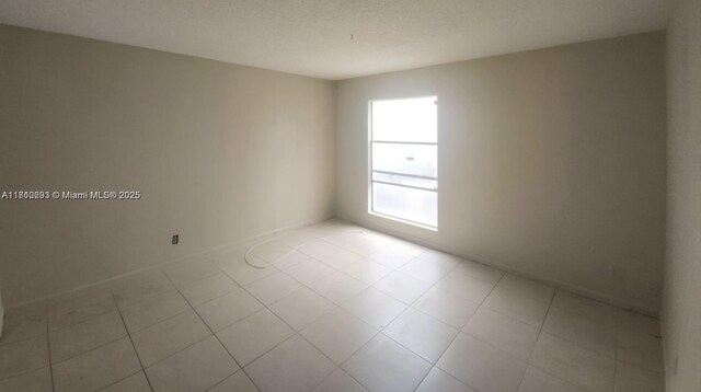 1500 N Congress Ave Unit B53, West Palm Beach, FL 33401 - spare room with baseboards