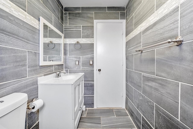 18110 SW 153rd Ct, Miami, FL 33187 - bathroom featuring vanity and tile walls