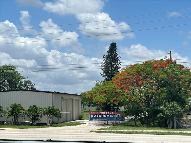 14300 SW 177th Ave, Miami, FL 33196 - view of road