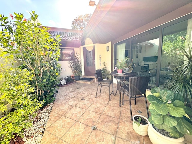 18830 NW 65th Ct, Hialeah, FL 33015 - view of patio / terrace