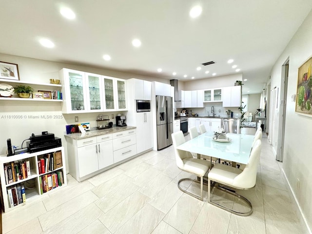 18830 NW 65th Ct, Hialeah, FL 33015 - dining room with recessed lighting