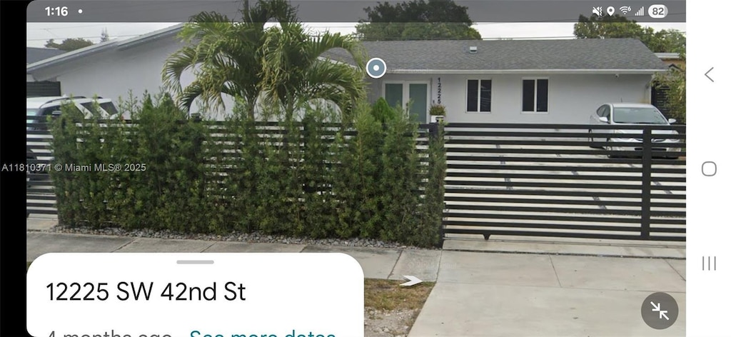 12225 SW 42nd St, Miami, FL 33175 - gate featuring a fenced front yard