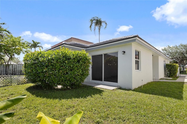 7572 NW 3rd St, Plantation, FL 33317 - back of property featuring stucco siding