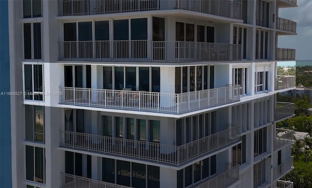 881 Ocean Dr Unit 13H, Key Biscayne, FL 33149 - view of building exterior