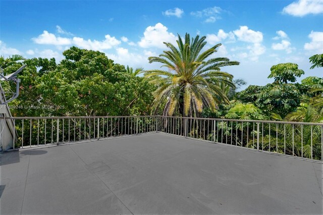 3169 Via Abitare Way Unit 6, Miami, FL 33133 - view of patio / terrace