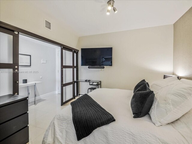 1830 S Ocean Dr Unit 5009, Hallandale Beach, FL 33009 - view of tiled bedroom