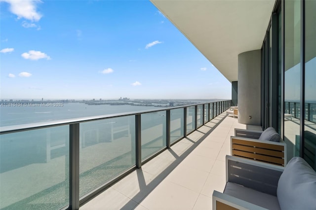 3131 NE 7th Ave Unit Uph5303, Miami, FL 33137 - balcony featuring a water view