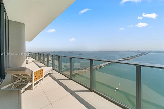 3131 NE 7th Ave Unit Uph5303, Miami, FL 33137 - balcony featuring a water view