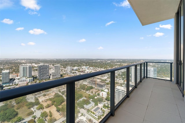 3131 NE 7th Ave Unit Uph5303, Miami, FL 33137 - balcony featuring a city view
