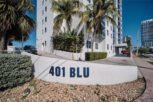 401 69th St Unit 708, Miami Beach, FL 33141 - view of community sign