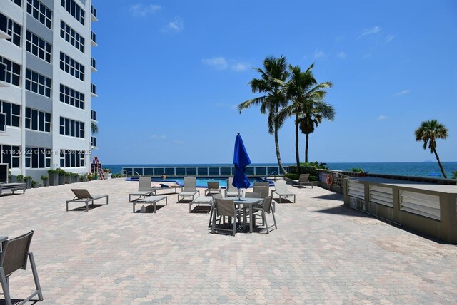 3700 Galt Ocean Dr Unit 1408, Fort Lauderdale, FL 33308 - view of asphalt road with sidewalks, street lighting, and curbs