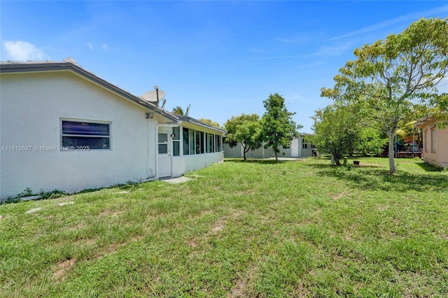 7204 NW 76th Dr, Tamarac, FL 33321 - view of grassy yard