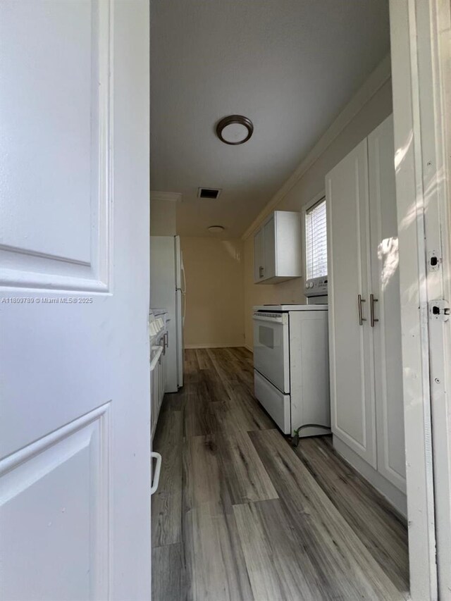 915 N 19th Ave, Hollywood, FL 33020 - photo 17