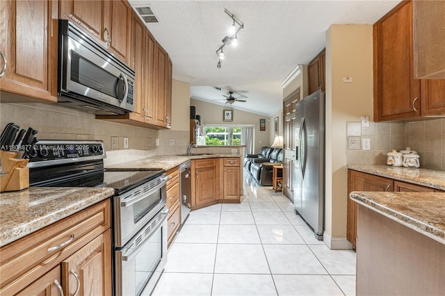 430 NW 107th Ave, Pembroke Pines, FL 33026 - photo 1