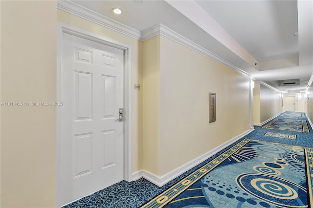 1819 SE 17th St Unit 1501, Fort Lauderdale, FL 33316 - corridor featuring baseboards, ornamental molding, and recessed lighting