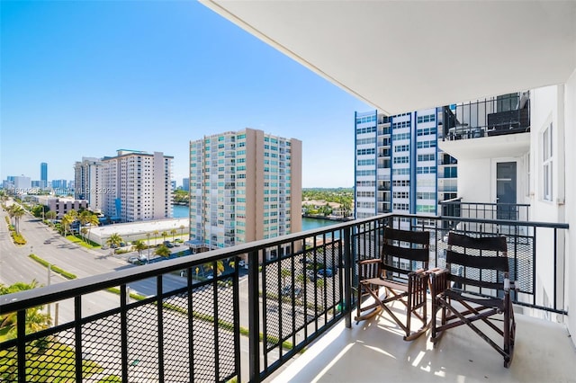 1501 S Ocean Dr Unit 1005, Hollywood, FL 33019 - balcony featuring a view of city and a water view