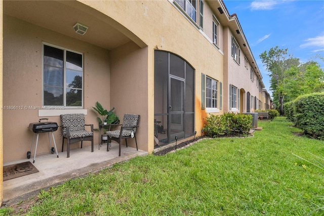 1901 SW 60th Ter, North Lauderdale, FL 33068 - view of green lawn with a patio area